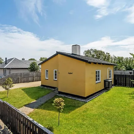 2 Bedroom Cozy In Vakantiehuis Skagen